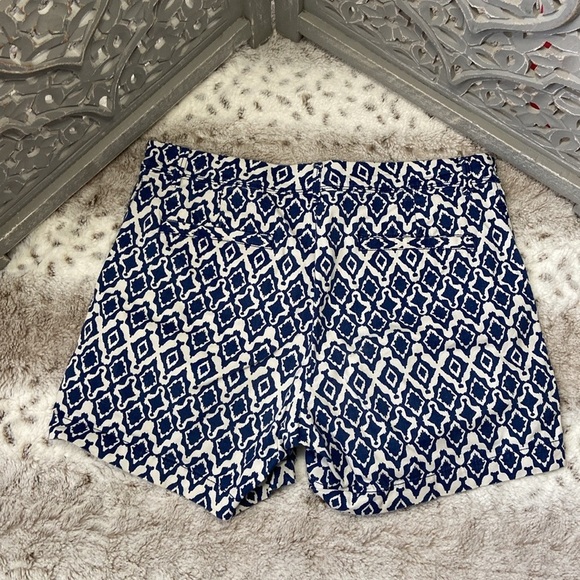 Banana Republic chino shorts size 8 blue white boho travel party euro summer - Picture 6 of 10